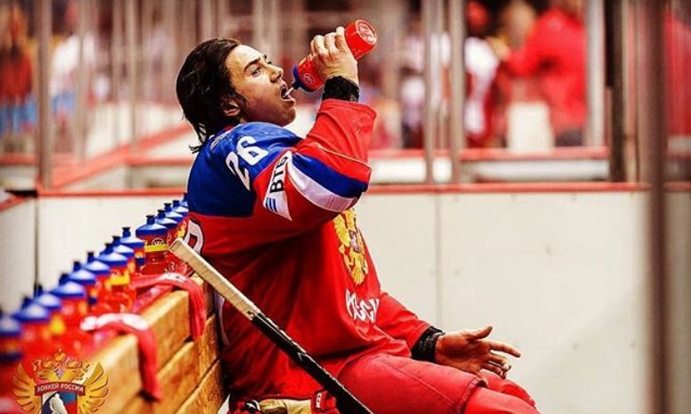 Marc Bergevin a beau affirmé qu'Alex Romanov est pratiquement NHL READY...