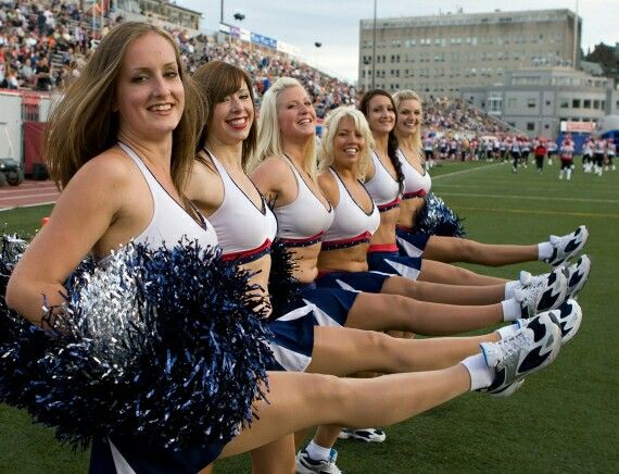 OUCH!!!! Les CHEERLEADERS COUPÉES!!!!