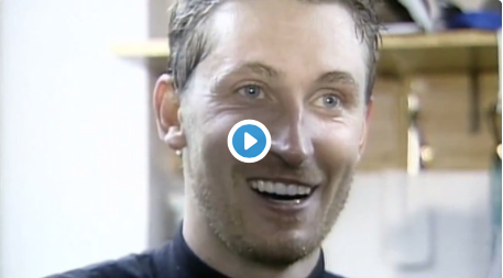Regardez les yeux de Wayne Gretzky...