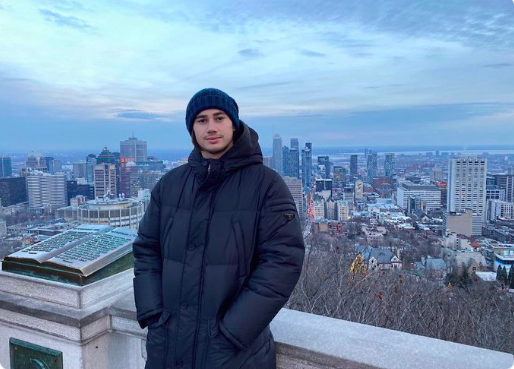 Alex Romanov continue de visiter la ville de Montréal...