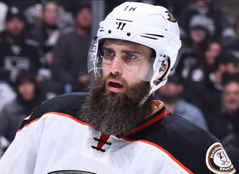 3 ans pour Patrick Eaves à Anaheim!!!!!!!!!!!!