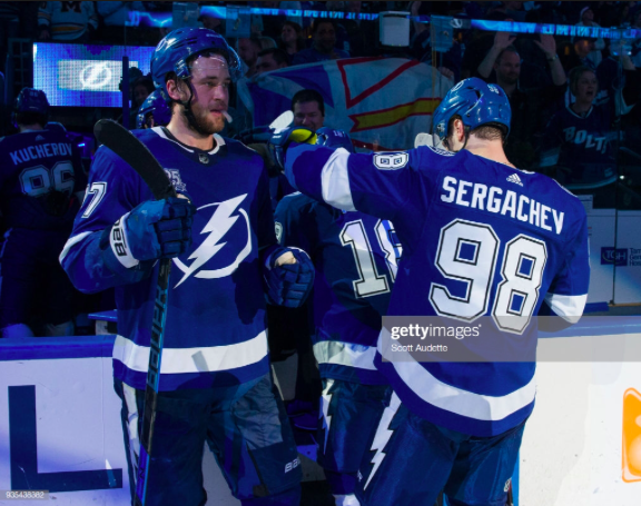 Alors que le CORDON du COEUR de Jonathan Drouin continue de tremper dans la MERDE..