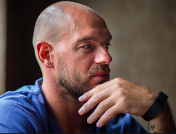 Andrei Markov a VISÉ Marc Bergevin après la conquête de la COUPE en Russie...