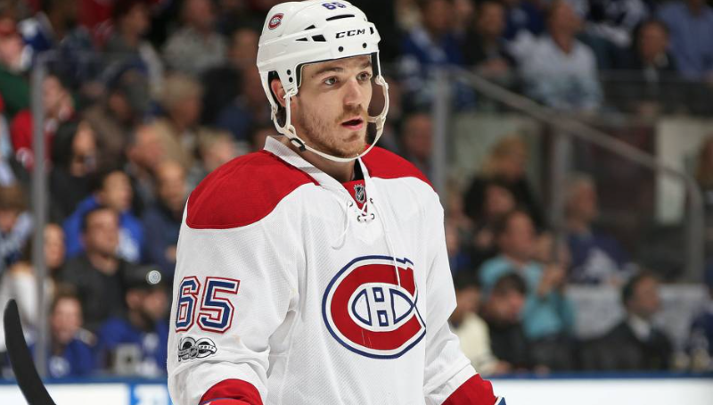 Andrew Shaw était à deux doigts de passer aux Jets..