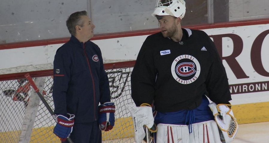 Antti Niemi...HUMILIÉ par ses nouveaux coéquipiers....