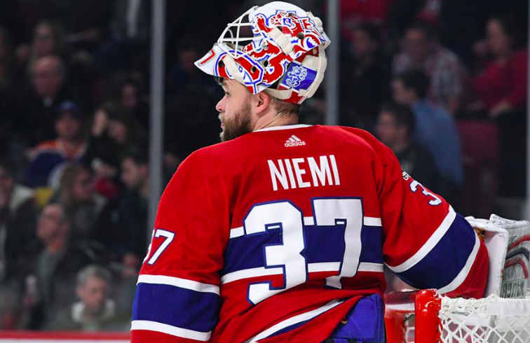 Antti Niemi..Vient de monter sa valeur en sale....