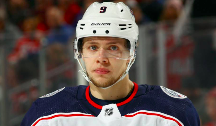 Artemi Panarin à Nashville...ÇA CHAUFFE!!!!