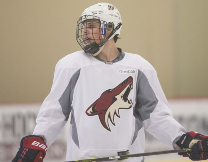 Auston Matthews ne jouerait pas longtemps pour les Coyotes...