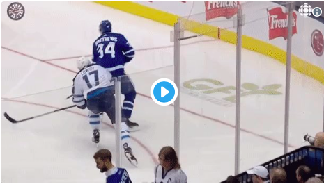 Auston Matthews se fait DÉMONTER L'ÉPAULE!!!!!!!!