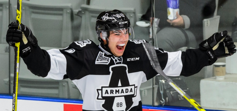 Avant Nick Suzuki qui sera échangé pour la LUNE dans la OHL...