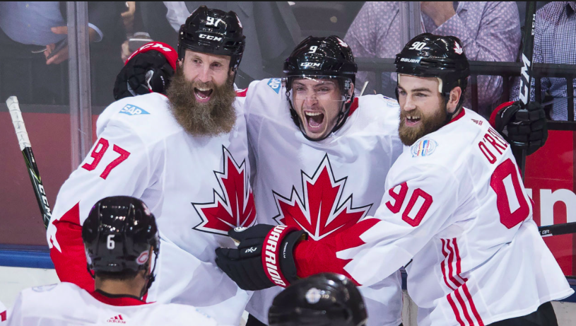 Avec les compliments de Matt Duchene sur Carey Price..