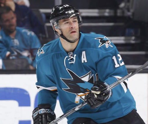AYOYE...Ça fait bizarre en TA de voir Patrick Marleau comme ça...