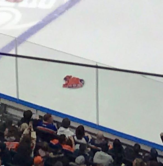 AYOYE...Ça recommence à Edmonton...