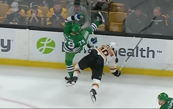 AYOYE...Marcus Johansson est blessé...Aux poumons...