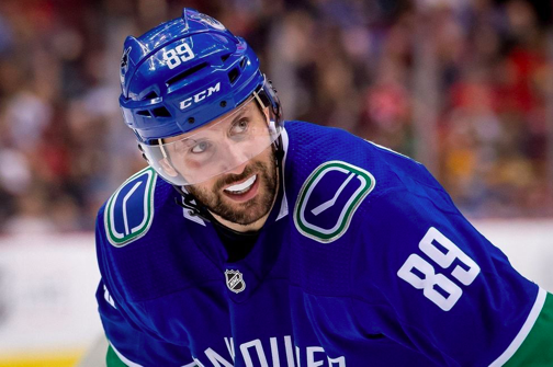 Brian Burke continue d'envoyer Sam Gagner à Montréal...HAHA!!!!