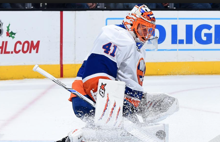 Ça JASE entre les Hurricanes et les Islanders!!!!
