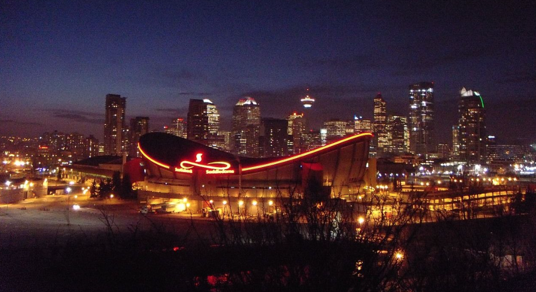Calgary est à veille de perdre son équipe de hockey pour Houston...et...