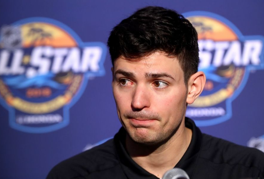 Carey Price ne pense qu'à sa YEULE....