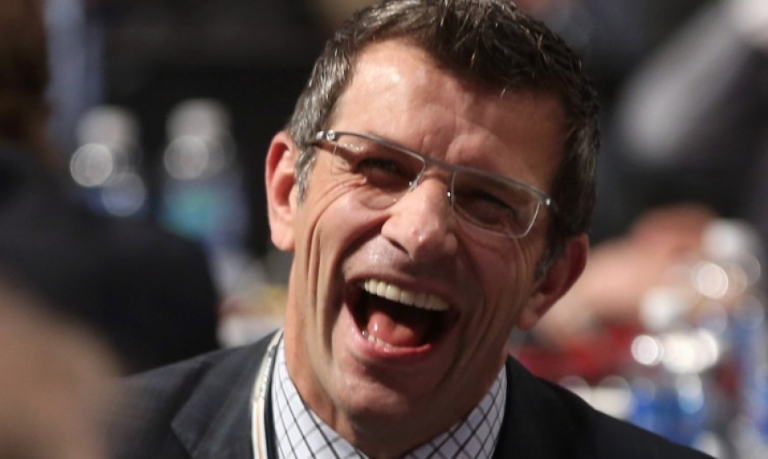 Ce qu'on va écrire sur le PANNEAU PUBLICITAIRE...Afin de CONGÉDIER BERGY!!!!!