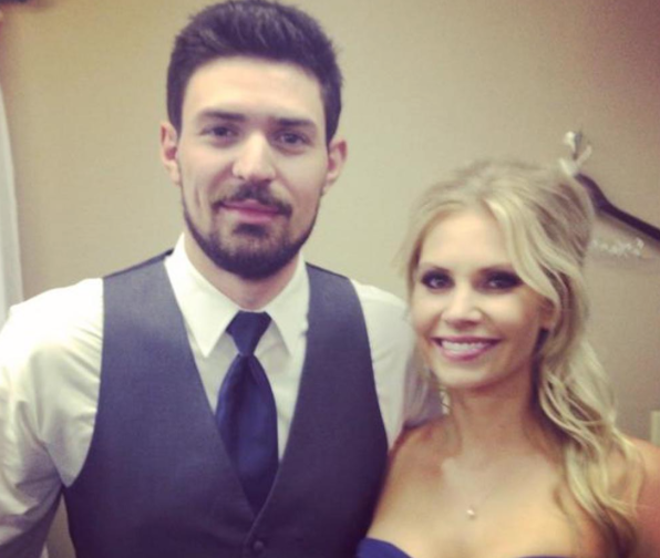 C'est Carey Price qui a demandé de voyager avec l'équipe à Toronto..
