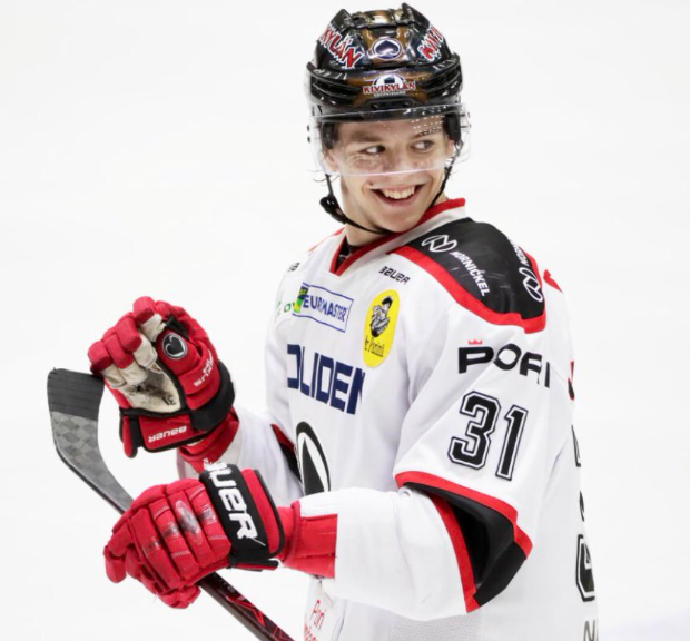 Ceux qui voudraient voir Kotkaniemi à l'oeuvre...