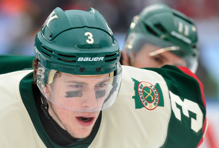 Charlie Coyle...Intéresse bel et bien Marc Bergevin...