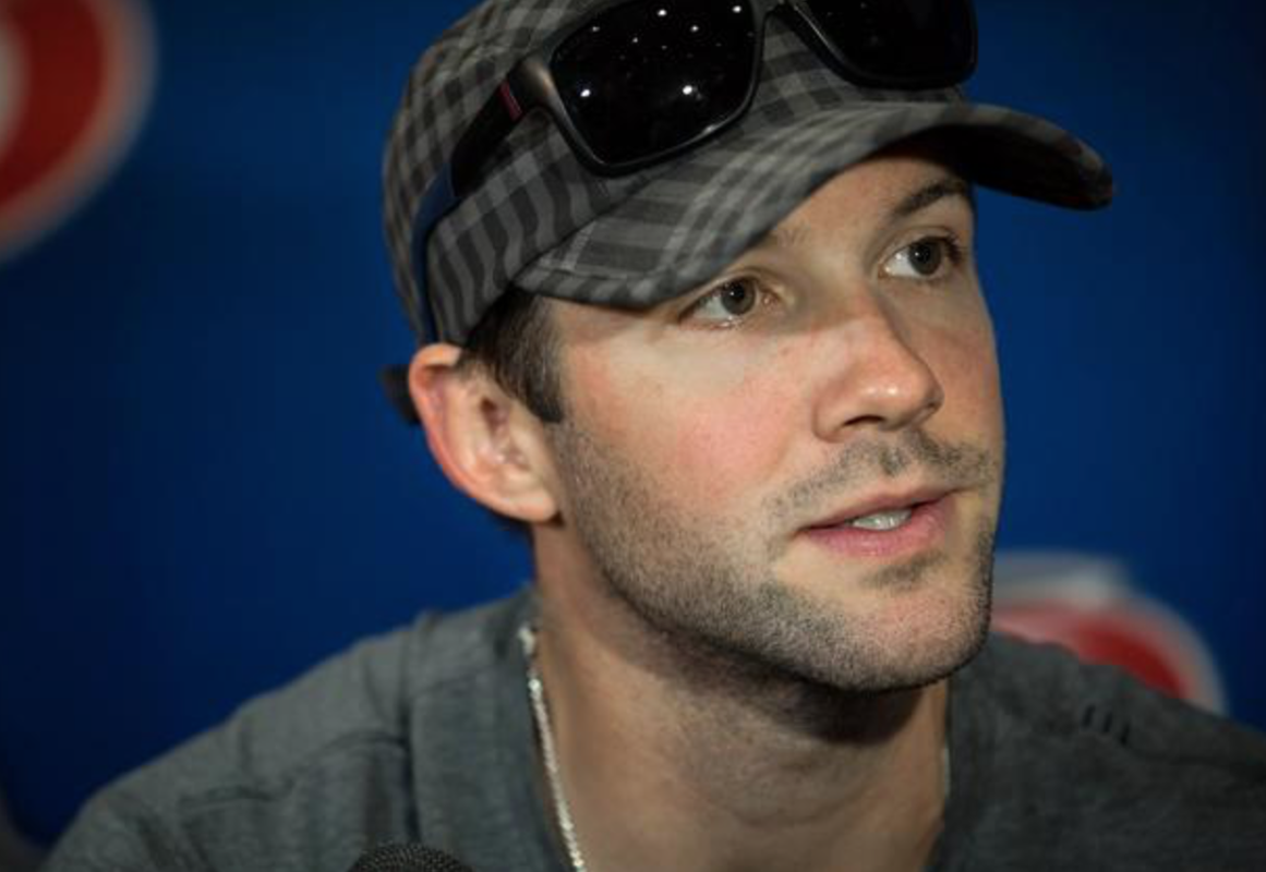 Chicago, serait en discussion, avec Cam Ward...