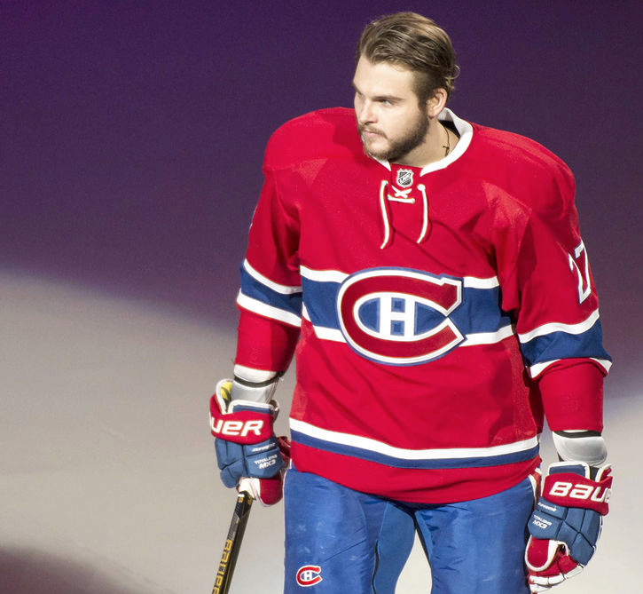 Chucky doit être TOUT PERDU...