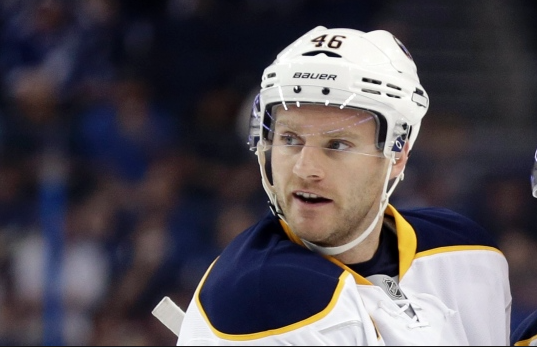 Cody Franson a CHOISI...