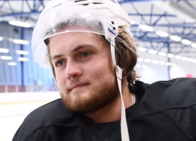 Des discussions intenses entre les Leafs et les Flyers...