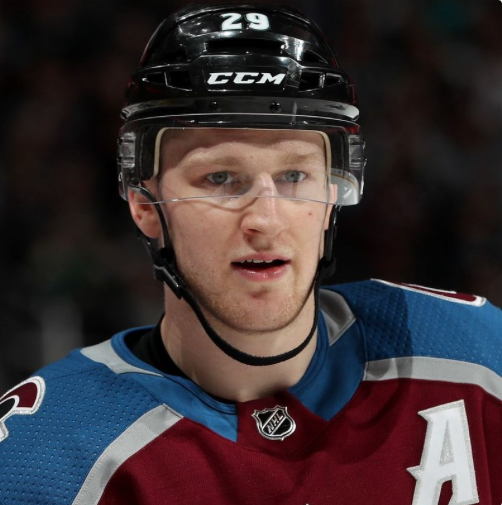 Dossier Jonathan Drouin: Nathan MacKinnon le répète...