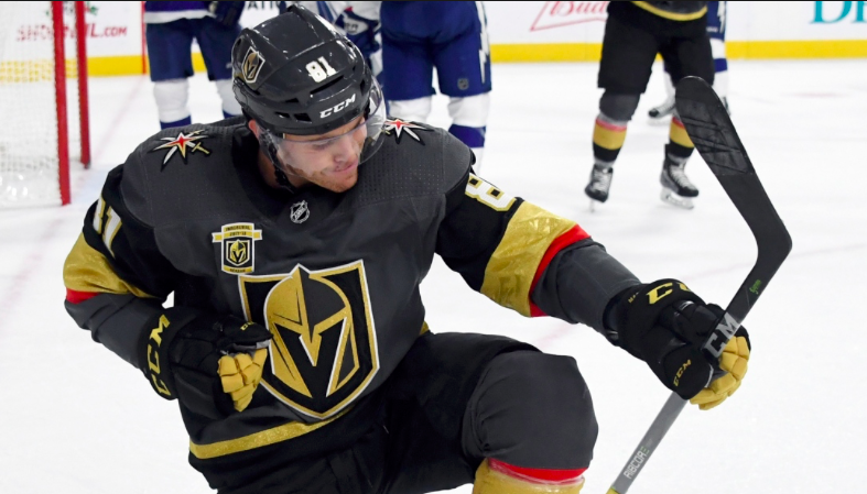 Du haut de sa LAMBORGHINI de DOUCHEBAG...Jonathan Marchessault....