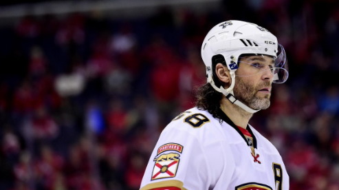 Elliotte Friedman persiste et signe...Jagr à Calgary...