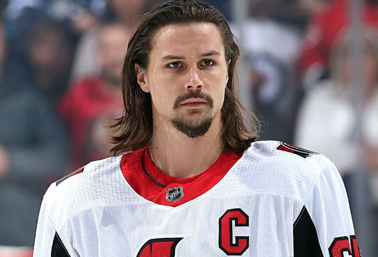 Erik Karlsson qui CHILL avec les gars de TAMPA...