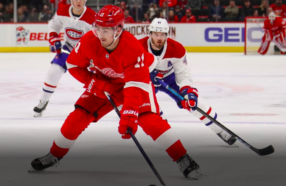 Filip Zadina devrait vraiment se la FERMER..