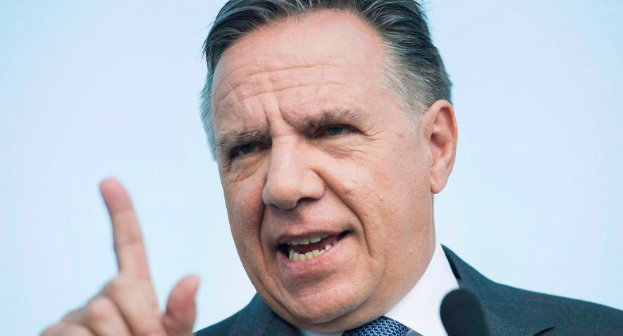 François Legault va faire un passer de TEST de français à Jesperi Kotkaniemi...