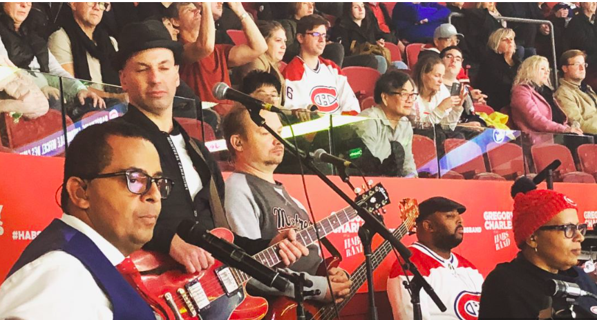 Geoff Molson REFUSE les ICE GIRLS...Mais on a le BAND de Gregory Charles..