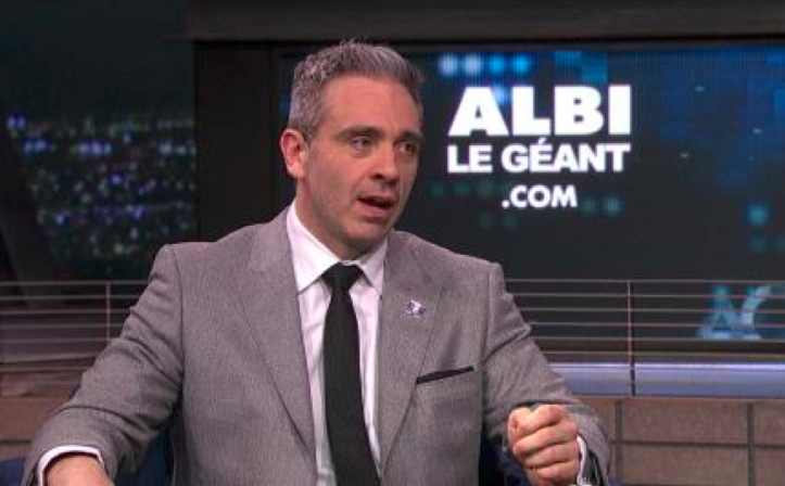 HAHA!!! JOJO Bouchard envoie son adjoint affronter les médias...