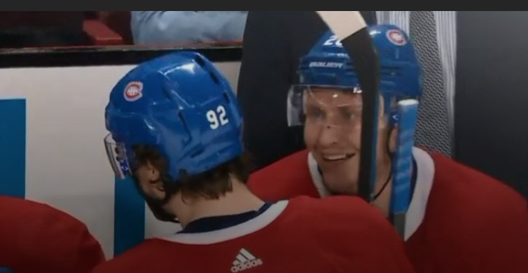 HAHA!!! Tout le monde rit de Nicolas Deslauriers!!!!