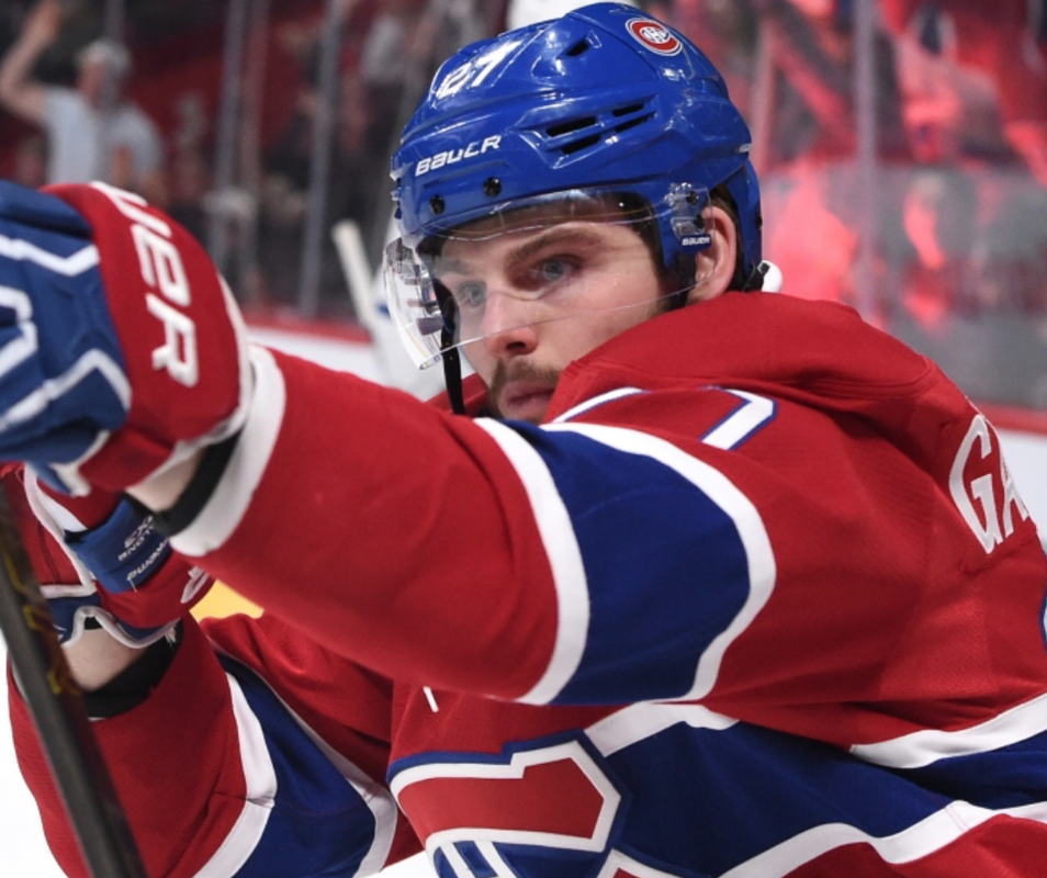 HAHA...Alex Galchenyuk a trouvé sa nouvelle feinte !!!