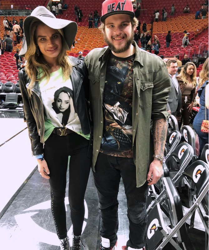 HAHA...Alex Galchenyuk n'a pas l'air très impressionné...