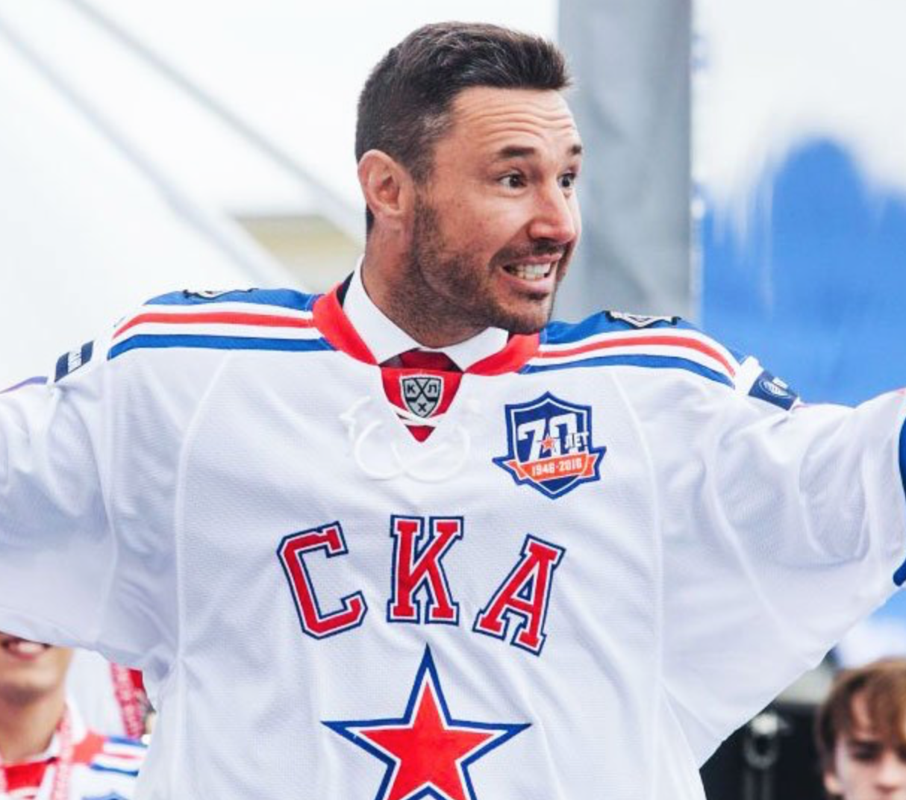 HAHA...Ilya Kovalchuk est une vraie farce...