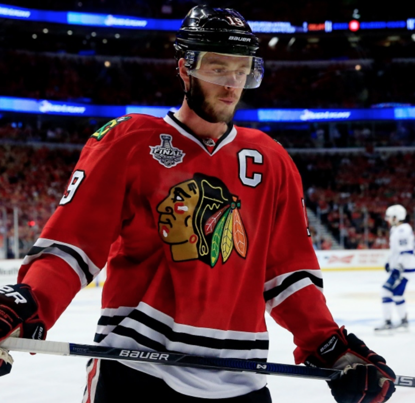 HAHA...Jonathan Toews veut être moins sérieux...