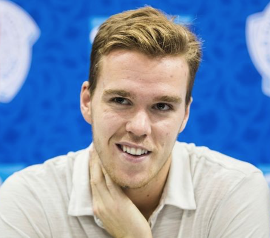 HAHA...McDavid n'était pas confortable avec 13,25 millions...