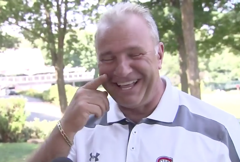 HAHA...Michou de retour pour une 3e fois comme coach du CH...