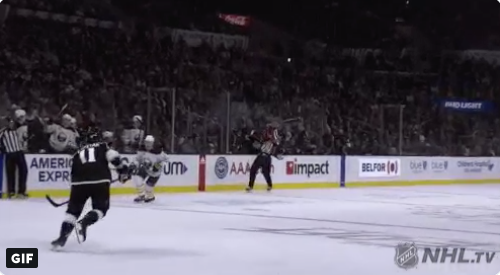 HAHA...Quel CATCH de l'arbitre...