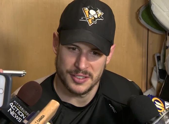 HAHA...Sidney Crosby est gentil, même avec les fatigants...
