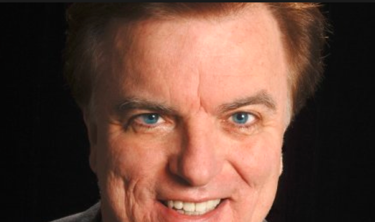  Il vient de se rendre compte que même à Toronto....