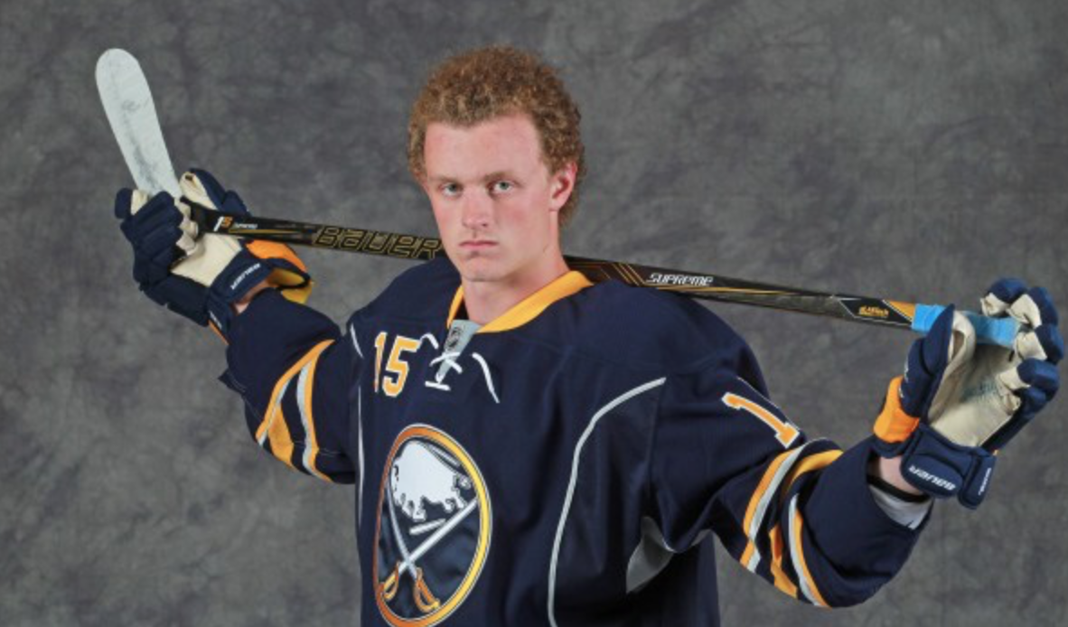 Jack Eichel change son numéro !!!