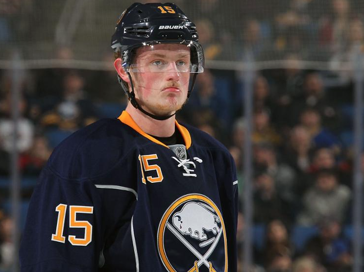 Jack Eichel VISÉ par les journalistes de Buffalo..